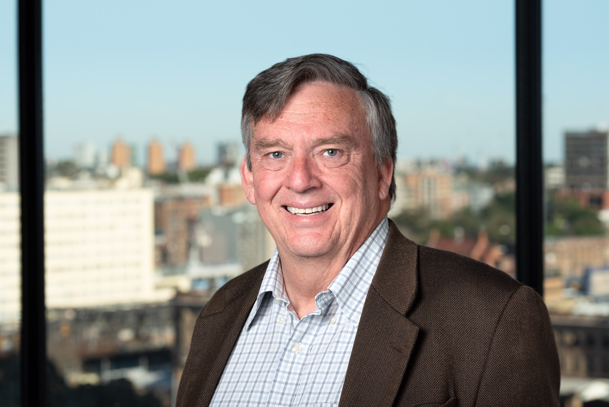 Headshot of Mike Swanston